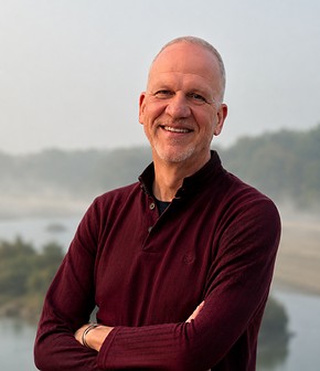 Dr Eric Wiedmer